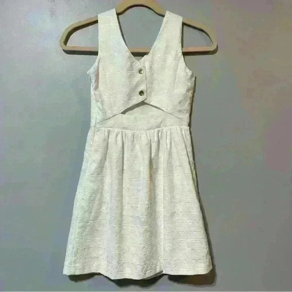 KENSIE TEXTURED FIT AND FLARE DRESS WHITE SMALL BEACH BOHO SUMMER VACATION - Picture 3 of 12